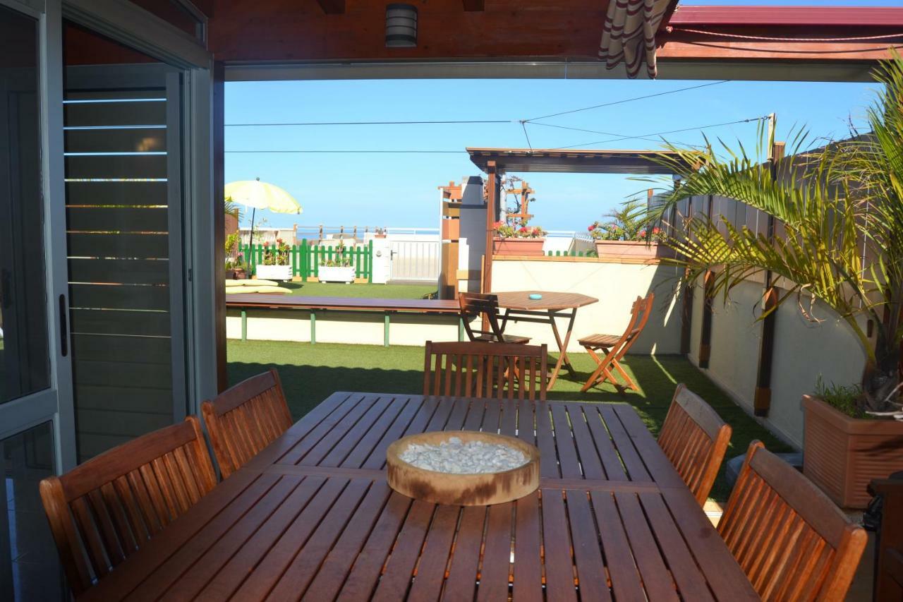 Apartamento Vacacional Relax Frente Al Mar Candelaria Kültér fotó